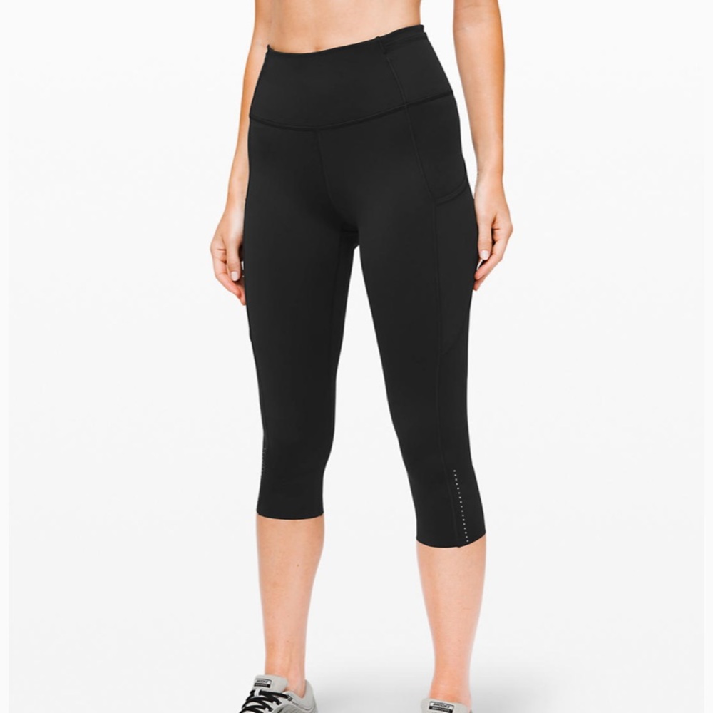 NWOT Lululemon Fast and Free Crop